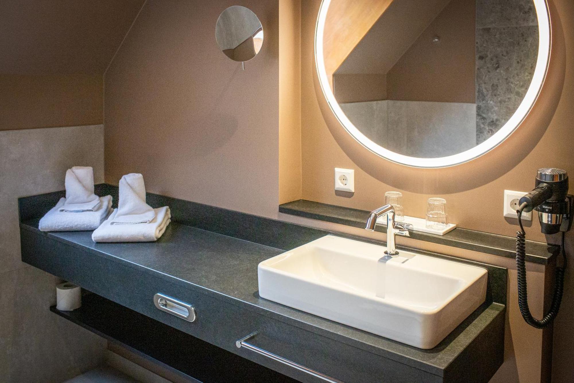 Hotel Hofgut Sternen - Ravennaschlucht بريتناو المظهر الخارجي الصورة